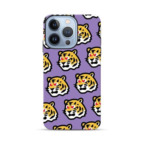 Cute Tiger with Heart Eyes Pattern iPhone 13 Pro Impact Case